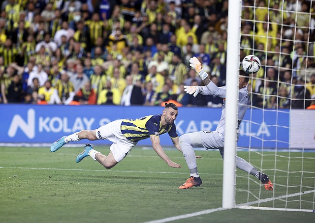 詹姆斯·麦迪逊盛赞布鲁诺·费尔南德斯：被低估的曼联核心“一次又一次”证明自己